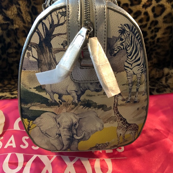 🔥BLACK FRIDAY SALE💥 🌹SASSY JONES BRAND NEW VINTAGE SAMBA TOTE - Picture 6 of 14